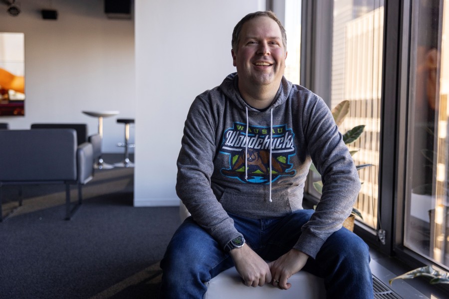 Pries jokes that traffic reporting is ‘the isle of misfit air talent. If you’re one of those square pegs that doesn’t quite fit in one of the round holes, then maybe you can do traffic.’ Despite his self-effacing Midwest nature, there are few who could do what Pries does.