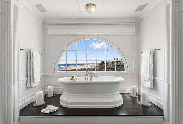 The splendid property was previously listed in 2016 for $145 million, in 2019 for $110 million, and once again in 2022 for $150 million. On each occasion, a new owner had never been found