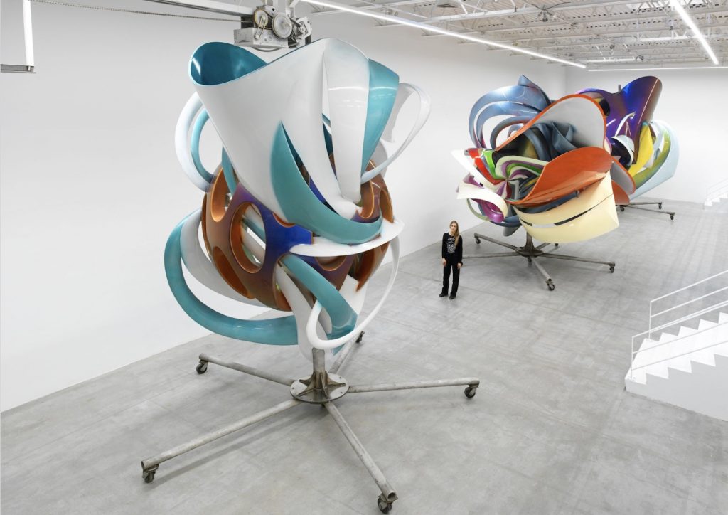 Massive futuristic metal sculptures by Frank Stella