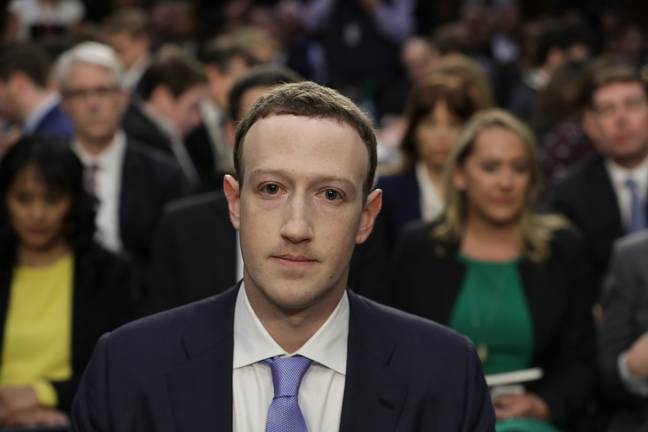 With Facebook, Threads, and Instagram going down, Meta will likely see similar revenue losses as previous outages. Credit: Chip Somodevilla/Getty Images