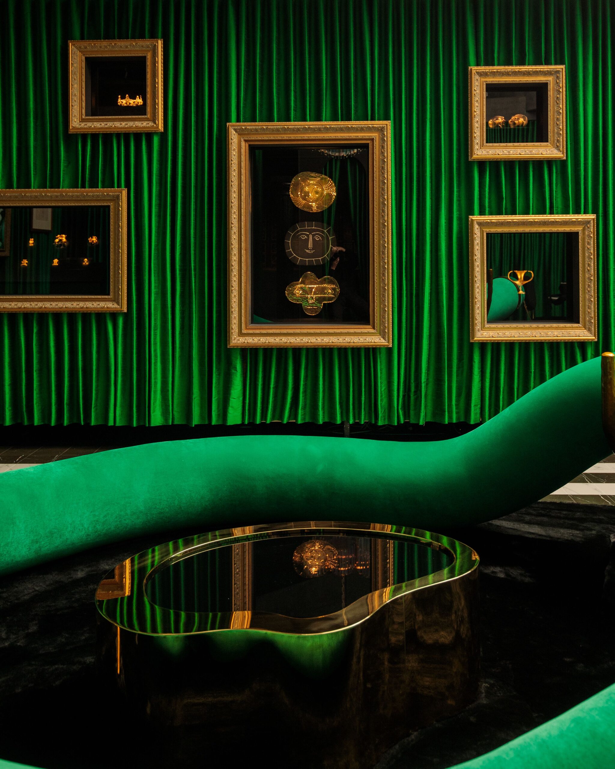 The Ladies Lounge, enclosed in green silk curtains contains “precious antiquities and priceless modernist works” including “two paintings that spectacularly demonstrate Picasso’s genius,” according to Kaechele.