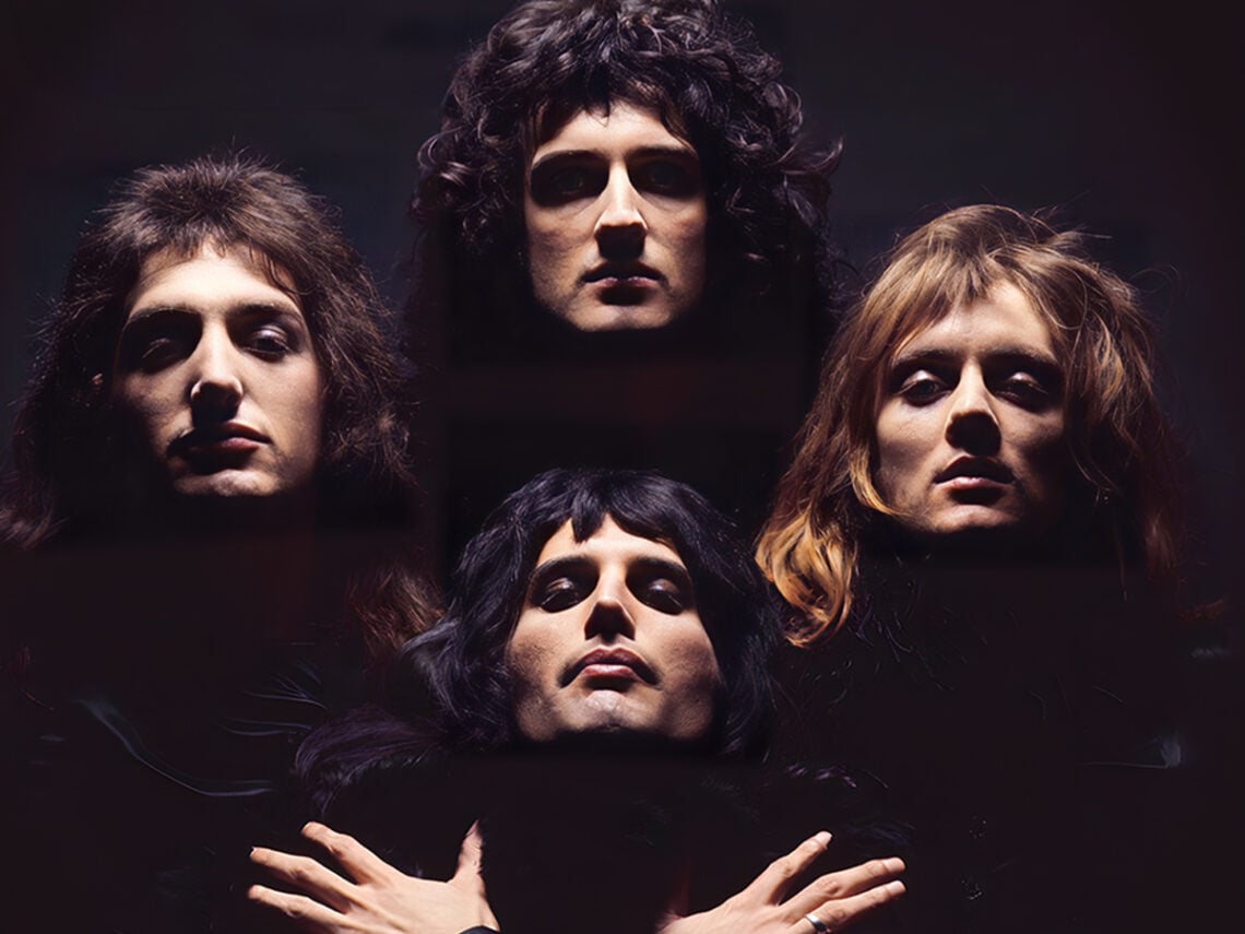 Queen to sell music catalogue to Sony for $1 billion