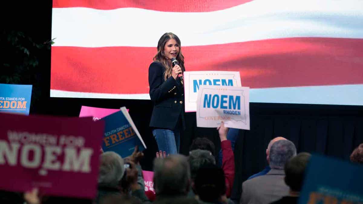 Kristi Noem at campaign rally