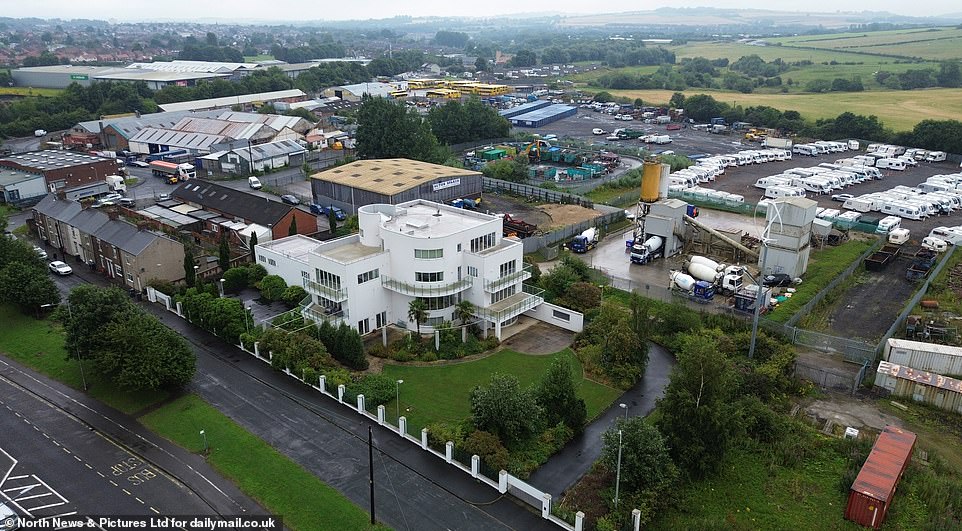 Estate agents are currently trying to shift it for what appears to be a bargain £1.4m until its location is factored in - as its swarming with rats