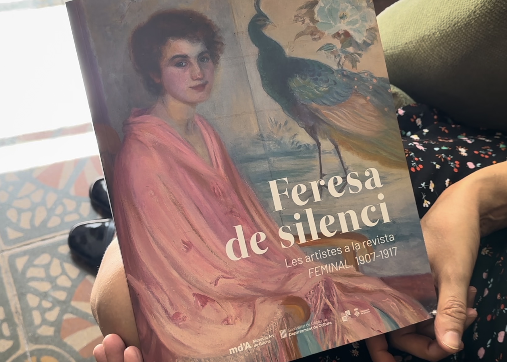 'Feresa del silenci', the book created for the 2022 exhibition about the Feminal magazine