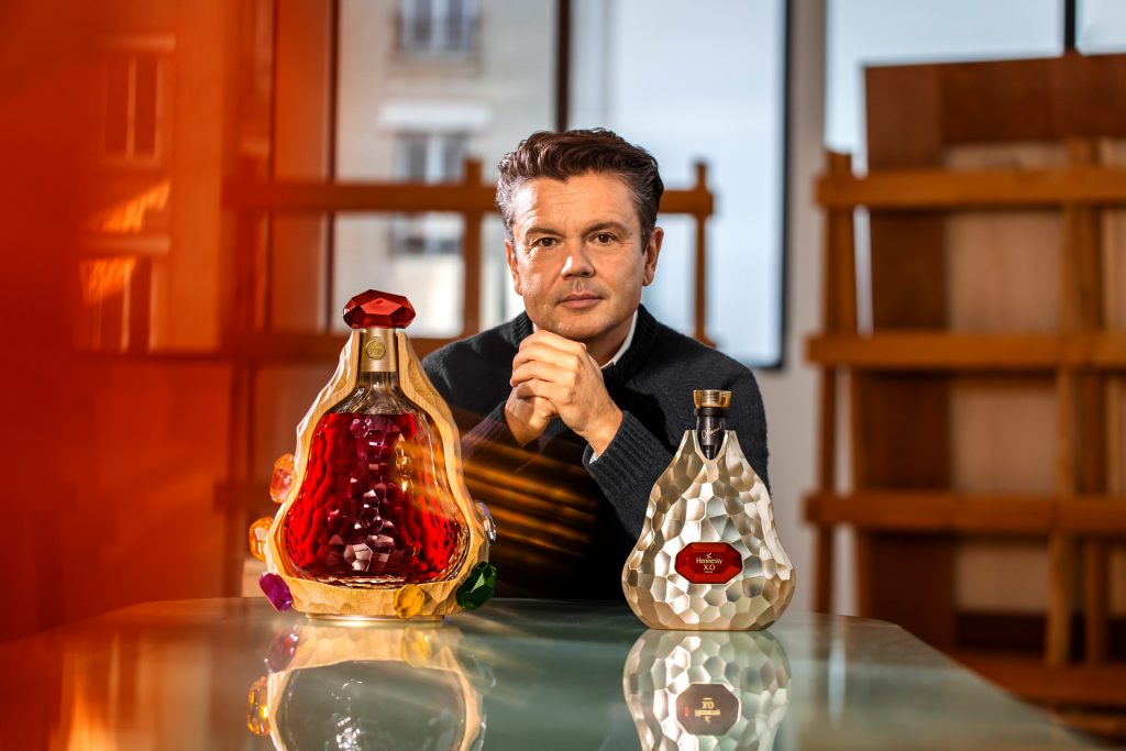 Hennessy Announces Exclusive Collaboration with Renowned Glass Artist Jean-Michel Othoniel - Alvinology