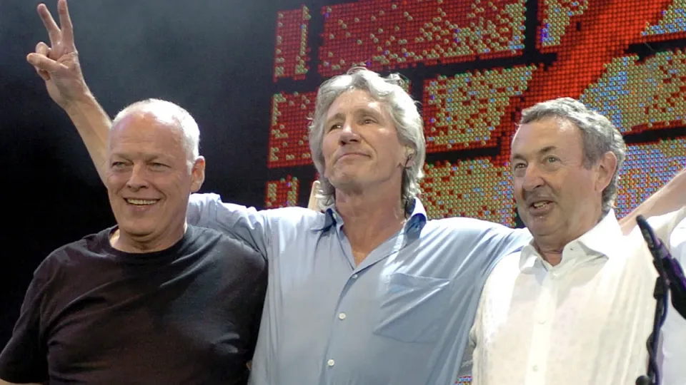 Sony Music Is About Buy The Rights Of Pink Floyd’s Music Catalog For $500 Million 