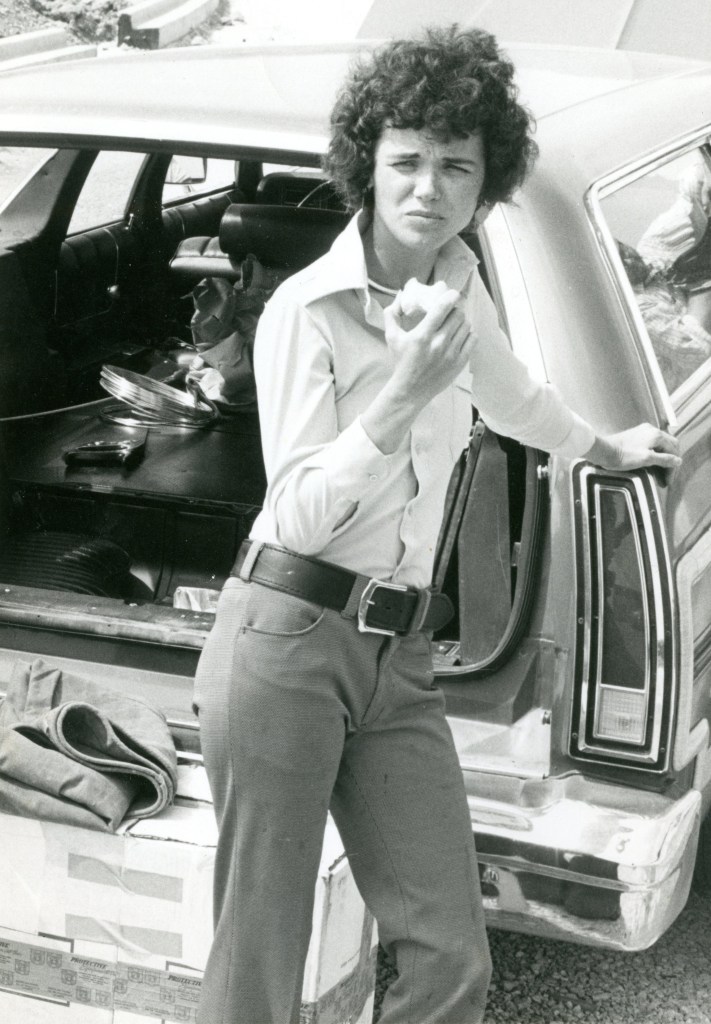 Kathleen Thompson in the early 1970s in Chicago. Photo by Eunice Hundseth Milatant and courtesy of the Newberry Library 