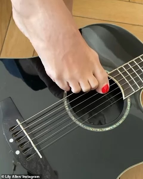 The singer, 39, shocked her fans when she launched an account on to the adult subscription site to sell pictures and videos of her feet in July last year - under the title 'Lily Allen FTSE500'