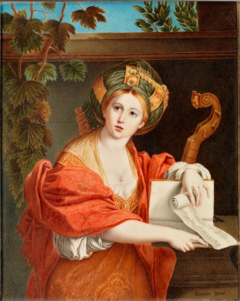 a painting of a woman looking to the viewers left in apparent wonder, the painting is old but of high qualty and there is a harp behind the sitter