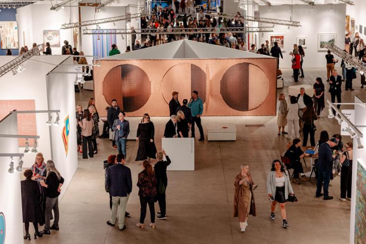 A view of Expo Chicago 2024 at Navy Pier's Festival Hall in Chicago / Courtesy of Galleries Association of Korea and Expo Chicago