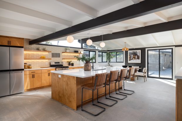 There may be a creative art vibe in this kitchen...