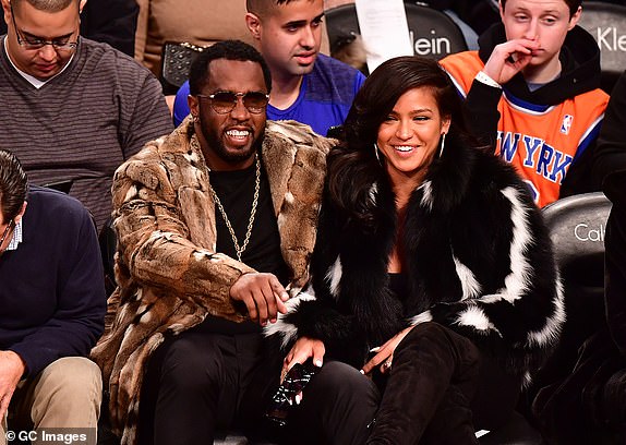NEW YORK, NY - MARCH 12:  Sean 'Diddy' Combs and Cassie Ventura  attend New York Knicks Vs. Brooklyn Nets game at Barclays Center on March 12, 2017 in New York City.  (Photo by James Devaney/GC Images)