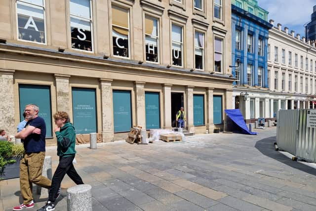 Clarendon Fine Art is teased for this summer